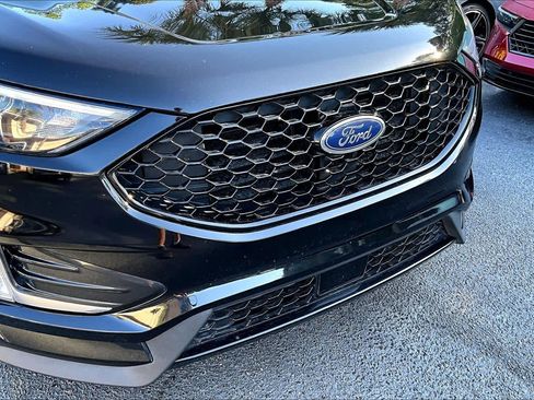 Used 2021 Ford Edge ST-Line w/ Cargo Accessory Package image 29