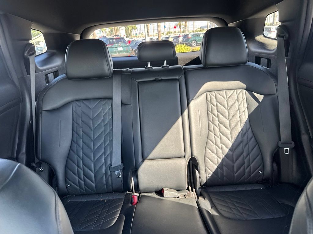 Used 2024 Kia Sportage X-Line AWD/4WD image 31