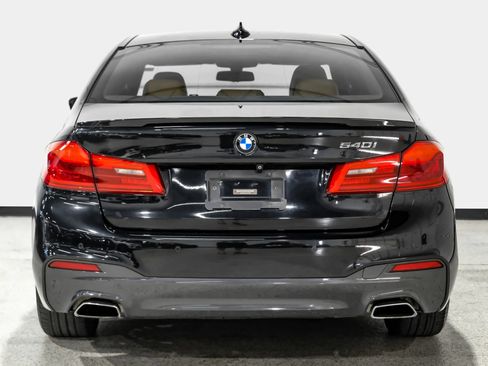 Used 2017 BMW 540i RWD image 7