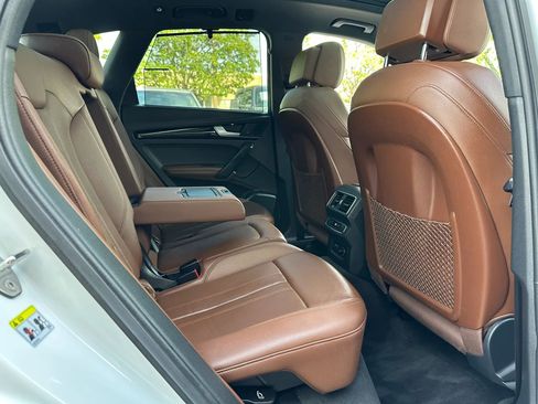 Used 2019 Audi Q5 2.0T Premium Plus w/ Premium Plus Package image 28