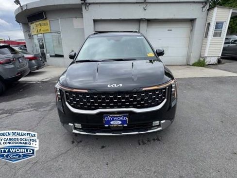 Used 2026 Kia Carnival SX FWD image 5