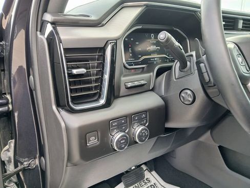 Certified 2023 GMC Sierra 1500 Denali w/ Technology Package AWD/4WD image 29