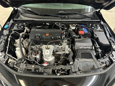 Used 2024 Honda Civic Sport image 31