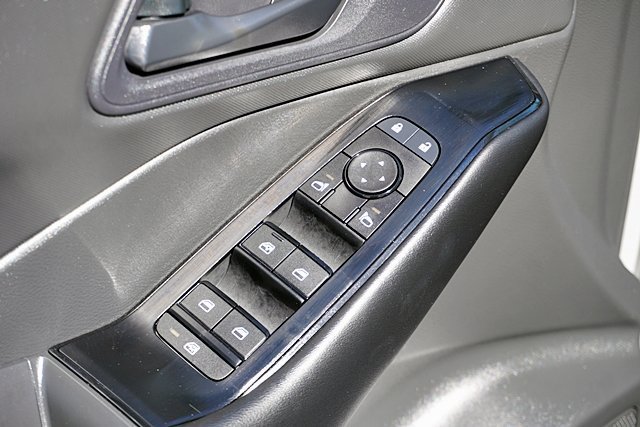 New 2025 Nissan Rogue S FWD image 33