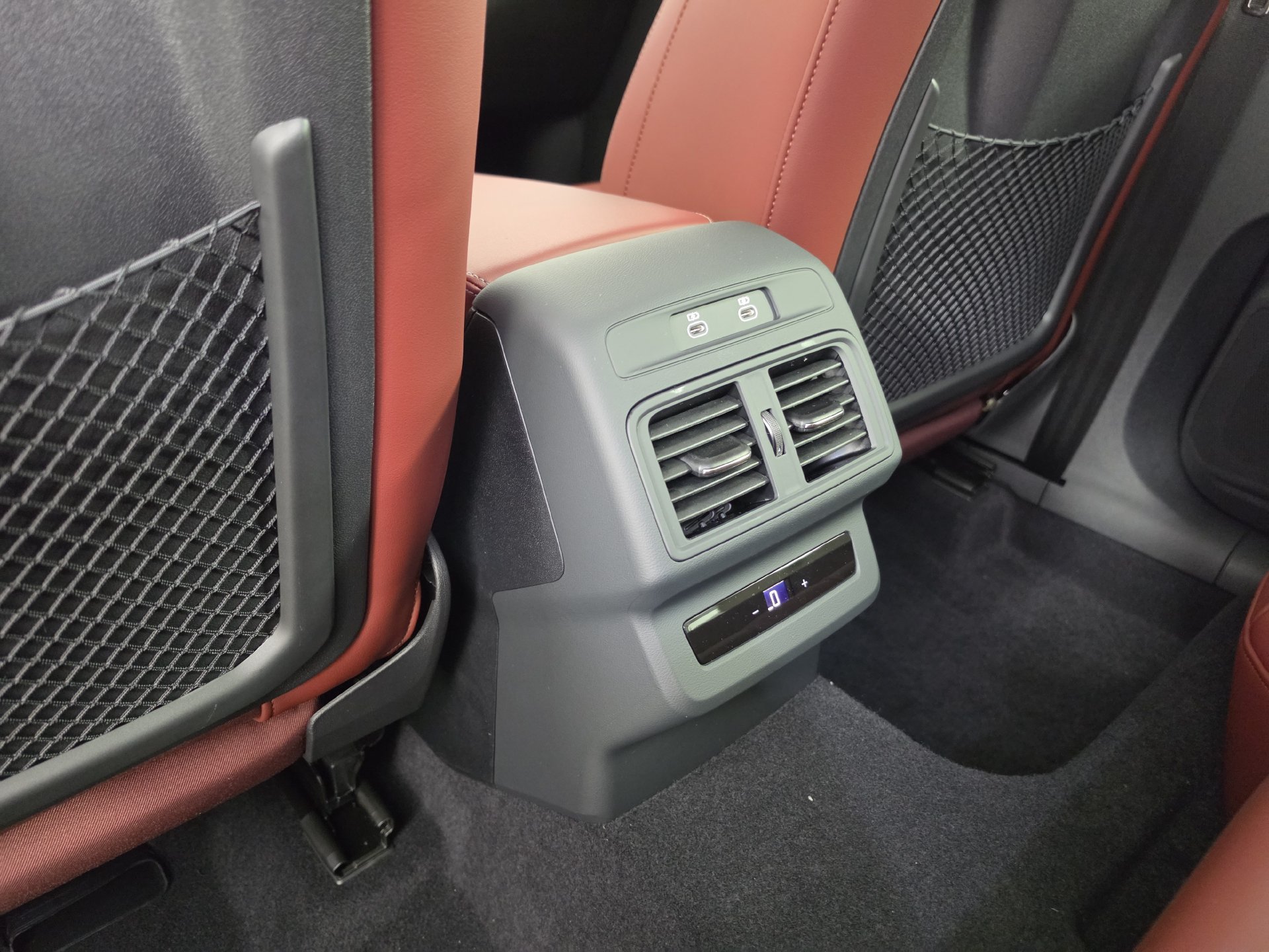 New 2026 Audi SQ5 Premium Plus AWD/4WD image 31