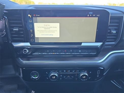 Certified 2024 GMC Sierra 1500 SLT image 19