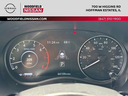 Certified 2023 Nissan Kicks SR w/ SR Premium Package FWD image 40