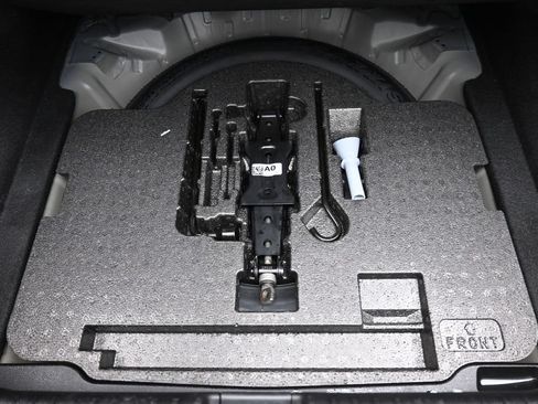 Certified 2023 Honda Accord EX image 23
