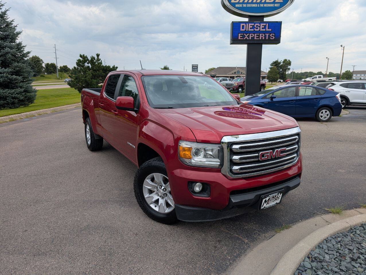 Used 2016 GMC Canyon SLE w/ SLE Convenience Package AWD/4WD image 2