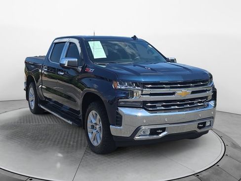 Used 2019 Chevrolet Silverado 1500 LTZ w/ LTZ Premium Package AWD/4WD image 7