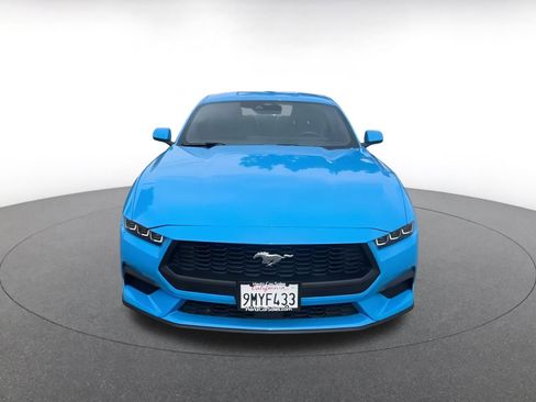 Used 2024 Ford Mustang Premium image 7