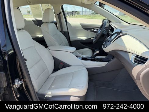 Used 2024 Chevrolet Malibu LT FWD image 30