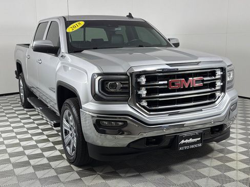 Used 2018 GMC Sierra 1500 SLT image 3