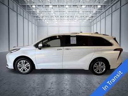 Used 2024 Toyota Sienna Platinum
