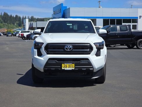 New 2026 Toyota Tacoma SR5 RWD image 3