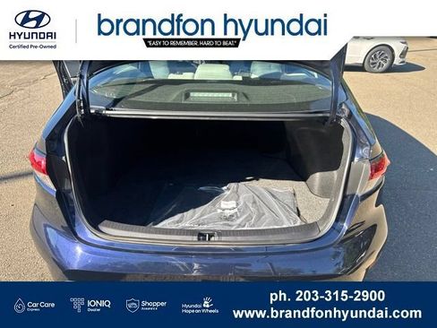 Used 2024 Toyota Corolla LE FWD image 27