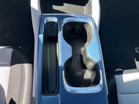 New 2026 Chevrolet Equinox EV LT image 18