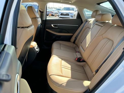 New 2025 Hyundai Sonata Limited FWD image 24