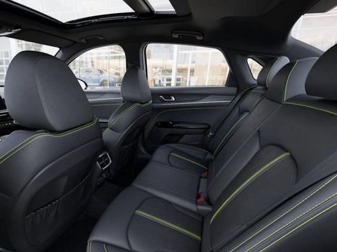 New 2026 Kia K5 GT FWD image 18