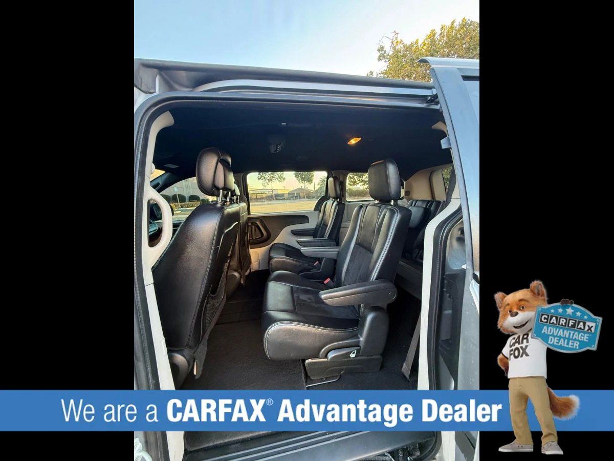 Used 2018 Dodge Grand Caravan SXT FWD image 33