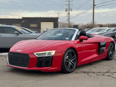 Used 2018 Audi R8 V10 image 17