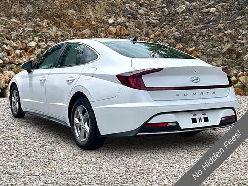 Used 2021 Hyundai Sonata SE w/ Winter Weather Package FWD image 9