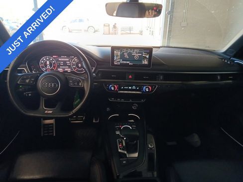 Used 2018 Audi A4 2.0T Premium Plus AWD/4WD image 5