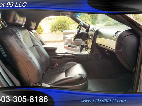 Used 2004 Ford Thunderbird image 14