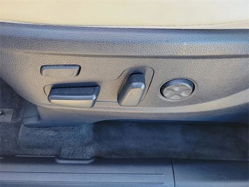 Used 2021 Hyundai Palisade Limited w/ Cargo Package image 10