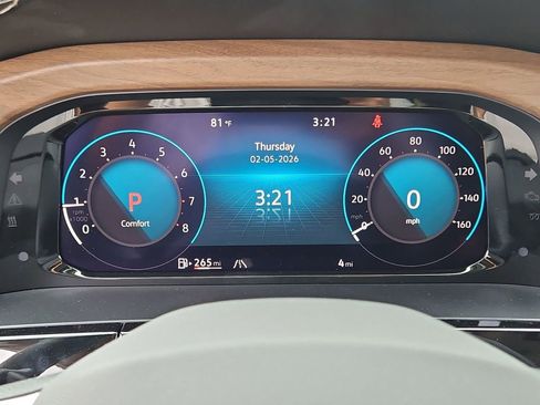 New 2026 Volkswagen Atlas SE FWD image 10