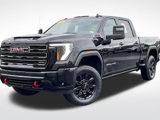 Used 2025 GMC Sierra 3500 AT4 w/ AT4 Premium Plus Package video 2