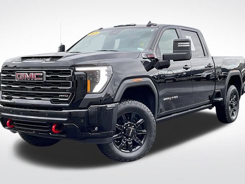 Used 2025 GMC Sierra 3500 AT4 w/ AT4 Premium Plus Package image 2