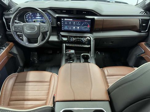 Used 2024 GMC Sierra 1500 Denali Ultimate image 17
