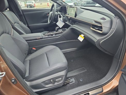 New 2026 Toyota Crown Signia image 17