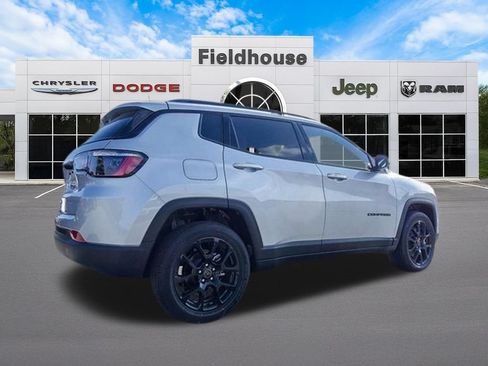 New 2026 Jeep Compass Latitude AWD/4WD image 13