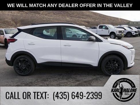 New 2027 Chevrolet Bolt RS FWD image 7