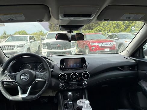 Used 2023 Nissan Sentra S image 7