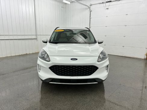 Used 2021 Ford Escape SEL w/ Technology Package AWD/4WD image 16