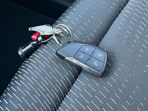 Used 2025 Chevrolet Equinox LT image 21