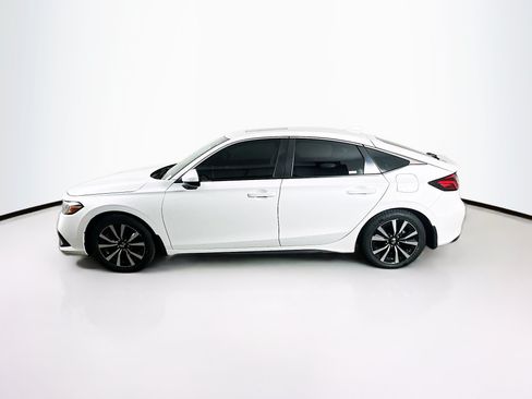 Used 2024 Honda Civic EX-L image 4