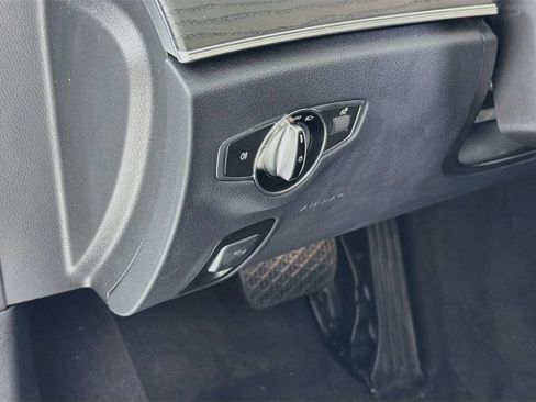 Used 2023 Mercedes-Benz E 350 4MATIC Sedan image 10
