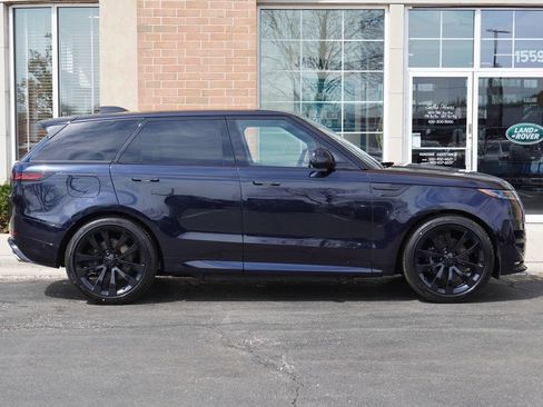 Used 2026 Land Rover Range Rover Sport Dynamic SE AWD/4WD image 7