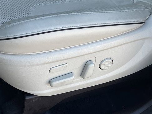 Used 2021 Hyundai Palisade Calligraphy image 30