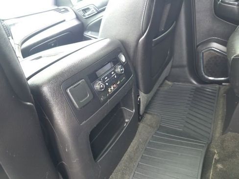 Used 2016 GMC Yukon SLT w/ Open Road Package image 47