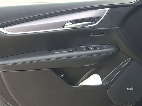 Used 2019 Cadillac XT5 Luxury FWD image 26