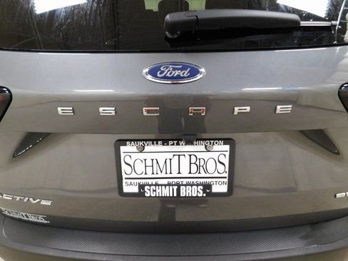 Used 2025 Ford Escape Active image 12