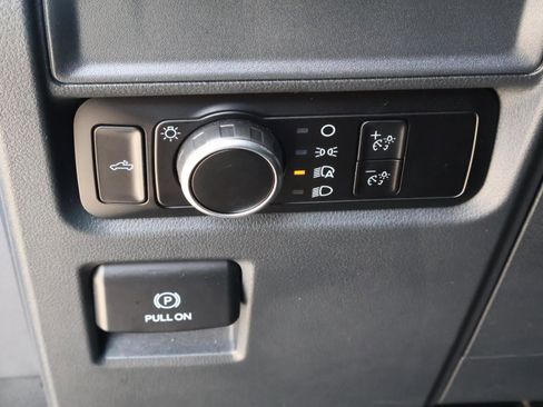 Used 2024 Ford F150 XL image 21