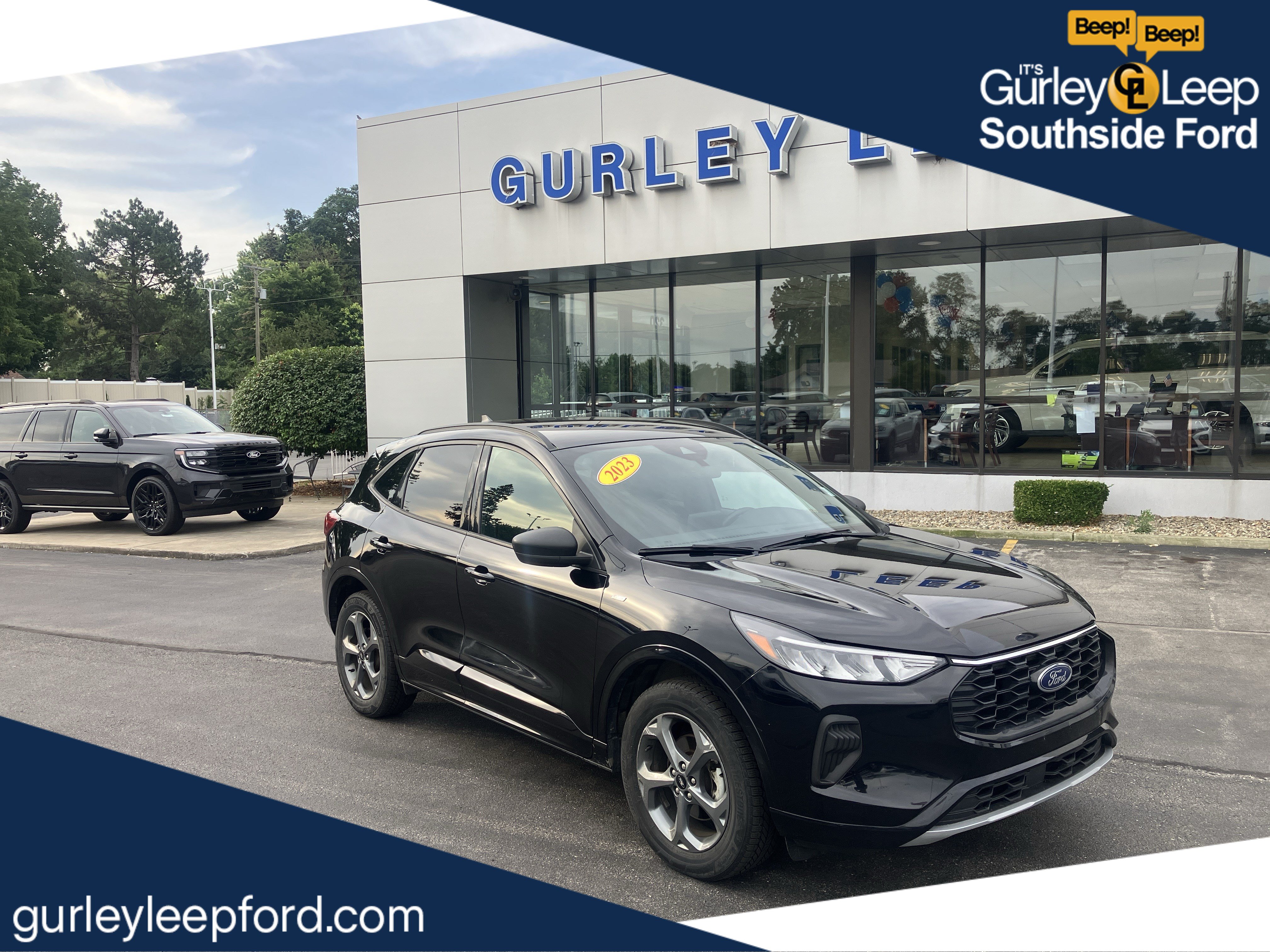 Certified 2023 Ford Escape ST-Line AWD/4WD image 1