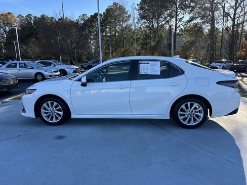 Certified 2024 Toyota Camry LE image 7