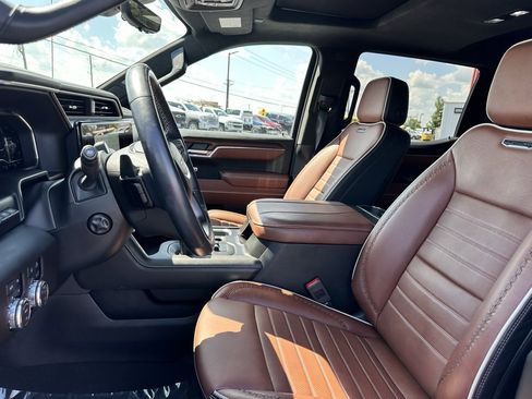 Used 2024 GMC Sierra 1500 Denali Ultimate image 46